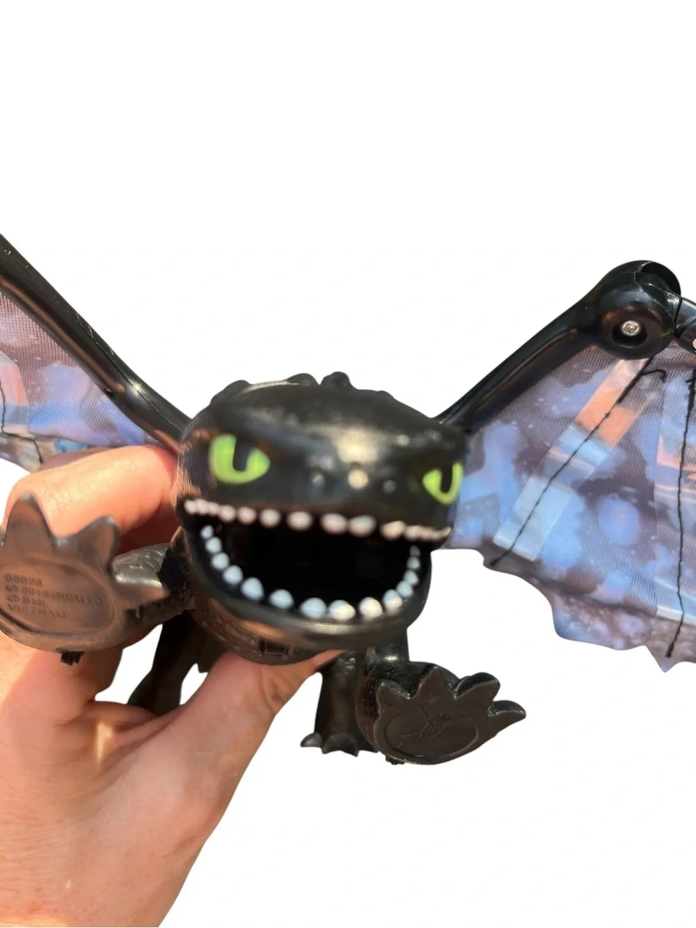 How to Train Your Dragon TOOTHLESS the Hidden World Deluxe Lights and Sounds